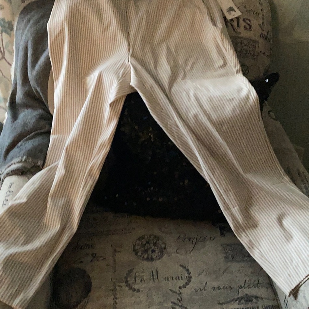 A new day pant
